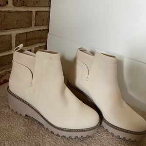 Steve Madden Dolce Vita Combat boots